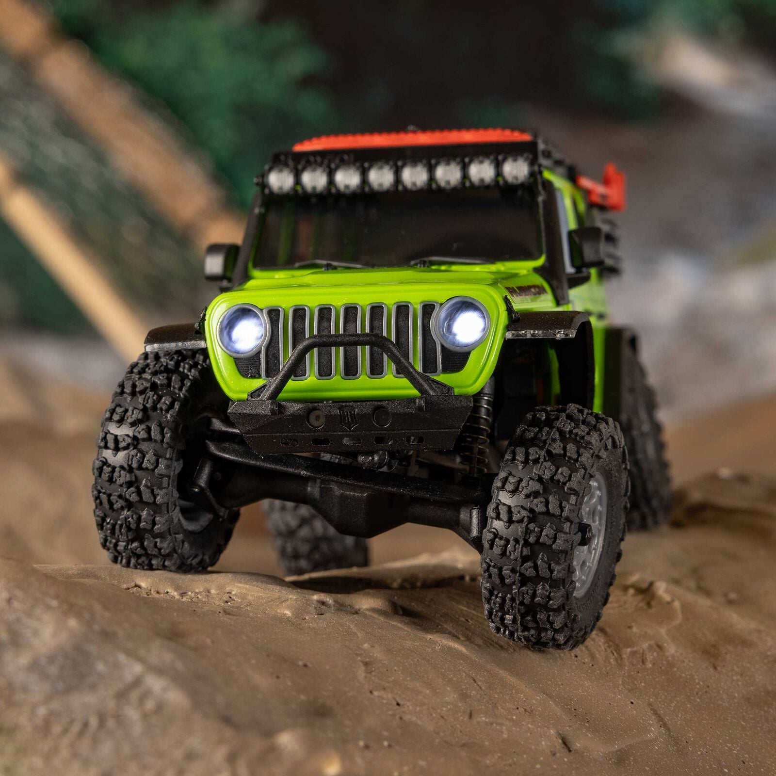 Axial SCX30 Jeep Wrangler JLU 1/30 4WD Brushed RTR Crawler Green - detail 6