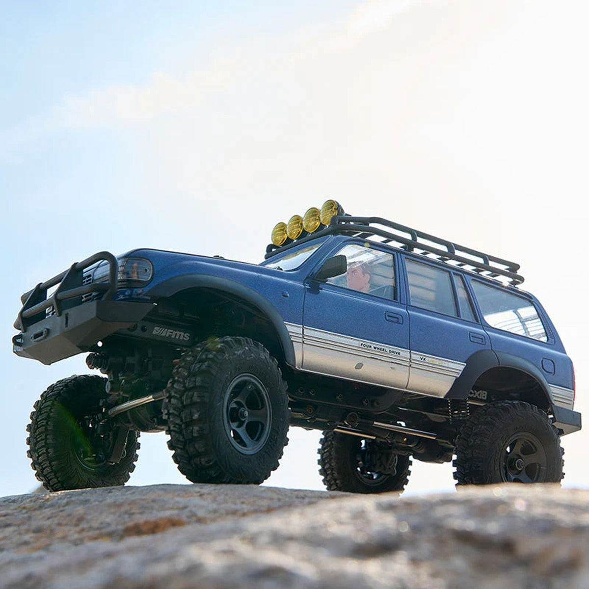 FMS 1/18 Toyota LC80 RS Grau Version 4WD RTR RC Crawler